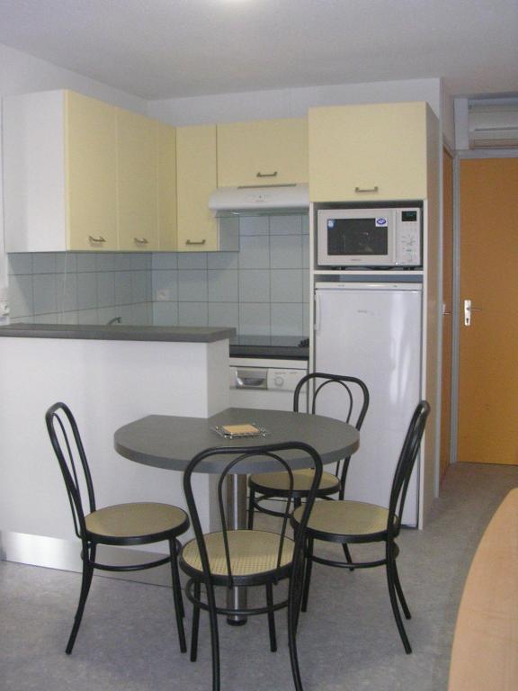 Les Pavillons Du Rooy Apartment ซาลีส์-เดอ-เบอาร์น ห้อง รูปภาพ